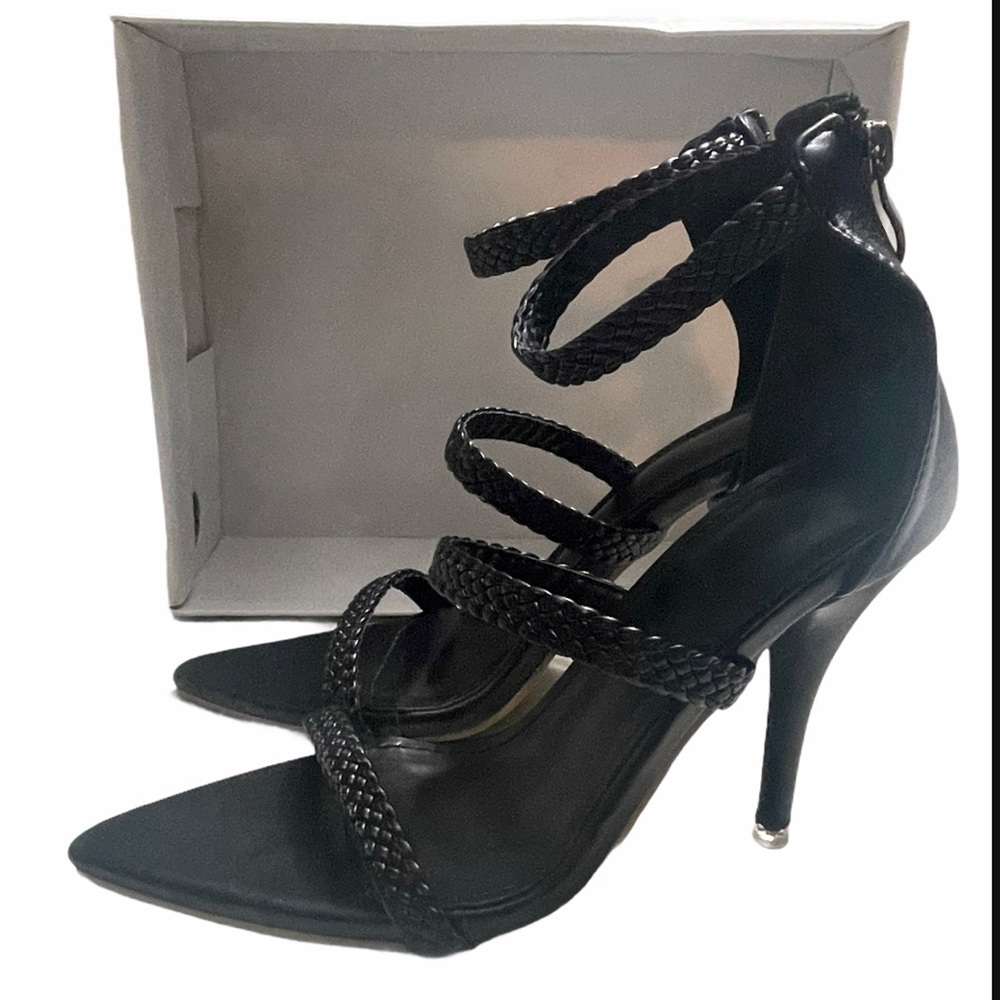 Brand new Super cute black sandals